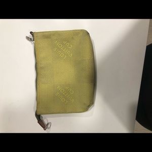 AUTHENTIC LOUIS VUITTON POUCH/ MAKEUP BAG